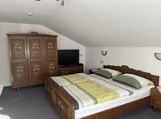 double room with running hot/cold water