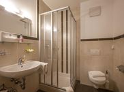 Komfortzimmer mit Dusche, WC, Flat-TV und Balkon