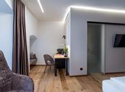 Double room, shower, toilet, no smoker