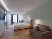 Twin room, bath, toilet, no smoker