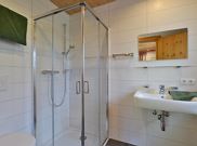 Double room, shower, toilet, 1 bed room