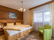 apartment/2 bedrooms/shower,bath tub,WC