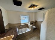 Appartement/Fewo, Dusche und Badewanne, Bergseite