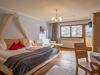 Double room with shower, WC, TV, balcony