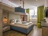 Studio, shower, toilet, 1 bed room