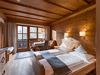 Double room, bath, toilet