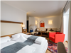 Junior suite, bath, toilet