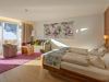 Junior suite, shower and bath, toilet, balcony